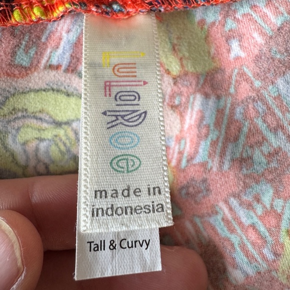 LulaRoe Women's Bright Abstract Flower Print Leggings Orange Tall & Curvy Lounge - Picture 5 of 12